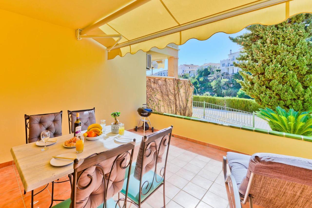 Refurbished 2-Bed Apartment Burriana Beach. Nerja Kültér fotó